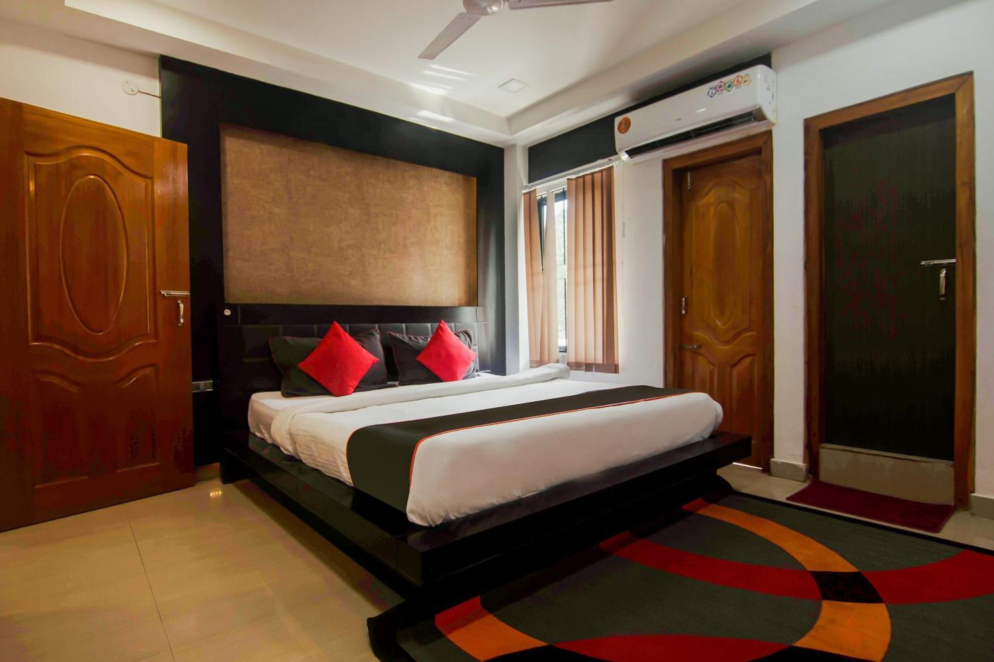 Collection O The Blu Bell Nizarapar Path Otel Guwahati Dış mekan fotoğraf