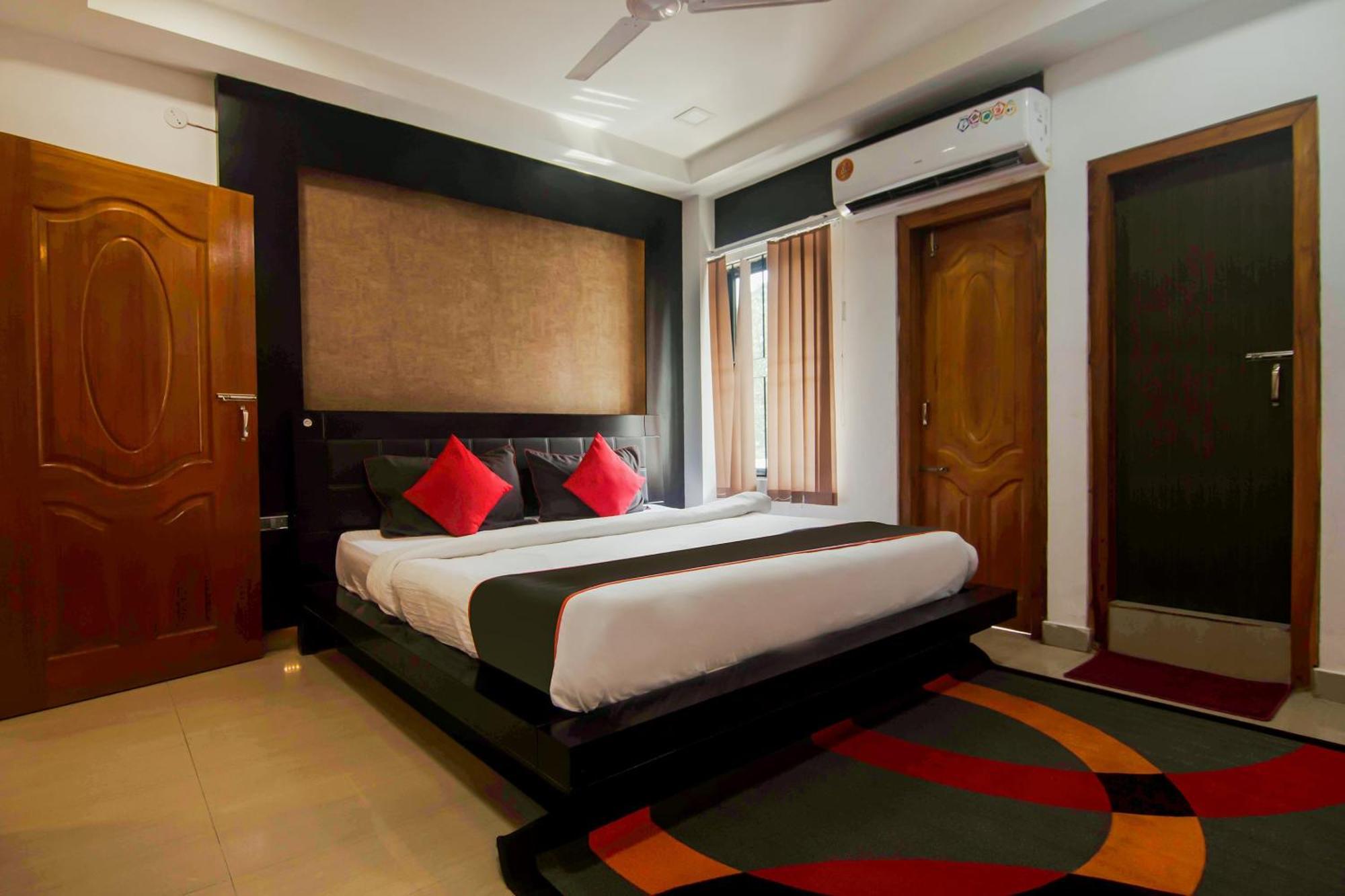 Collection O The Blu Bell Nizarapar Path Otel Guwahati Dış mekan fotoğraf