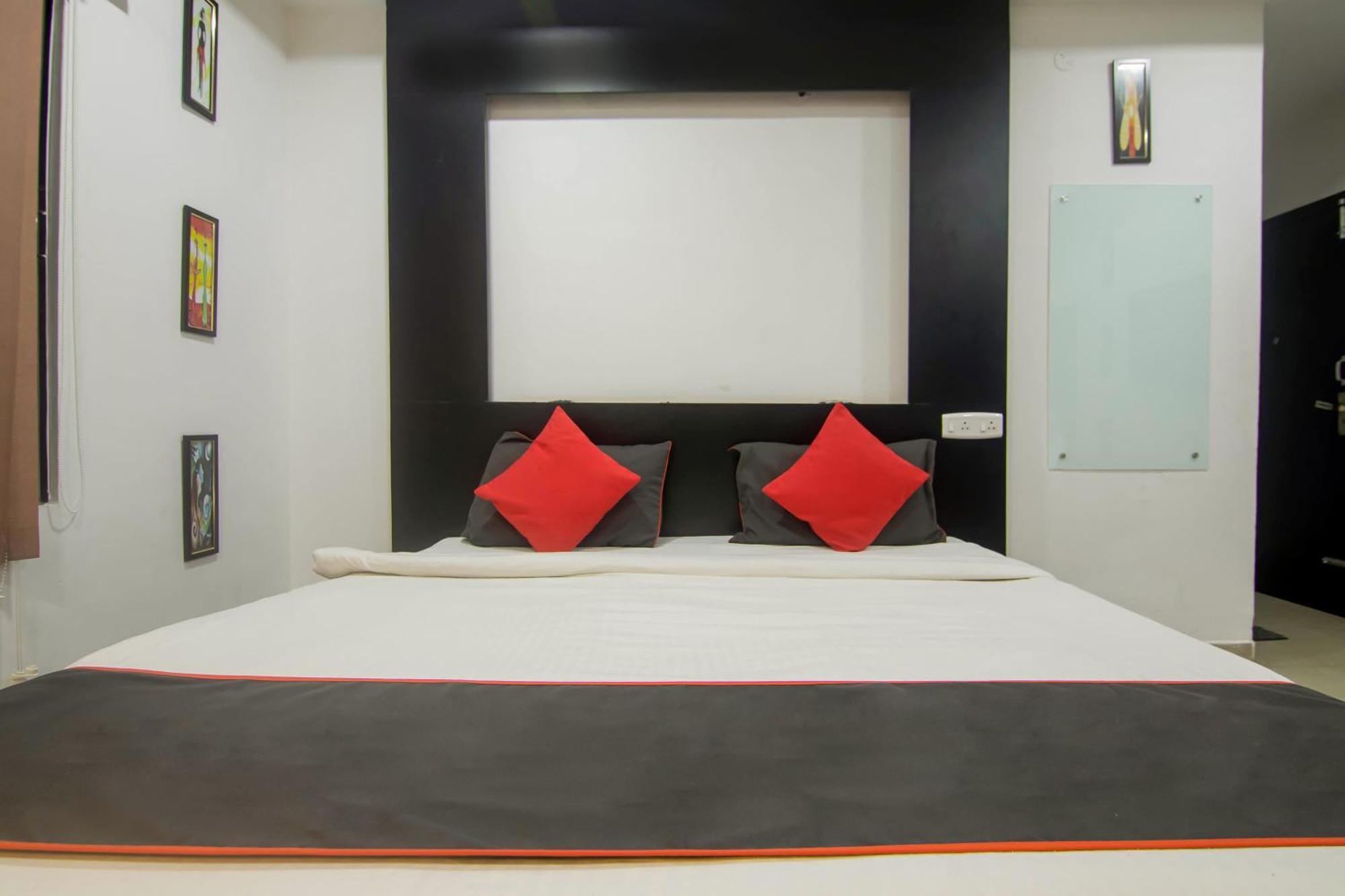 Collection O The Blu Bell Nizarapar Path Otel Guwahati Dış mekan fotoğraf